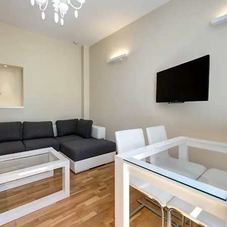 Dr - Frank سوبوت